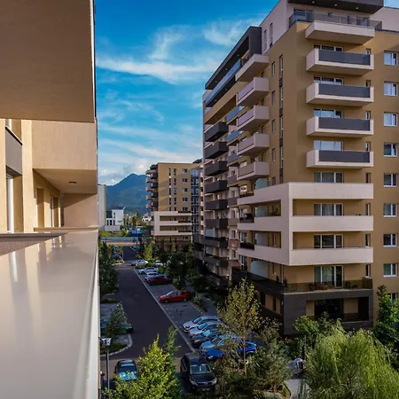 Jad Luxury 3 Rooms & 2 Rooms Apartments Urban Plaza Brasov Exterior photo
