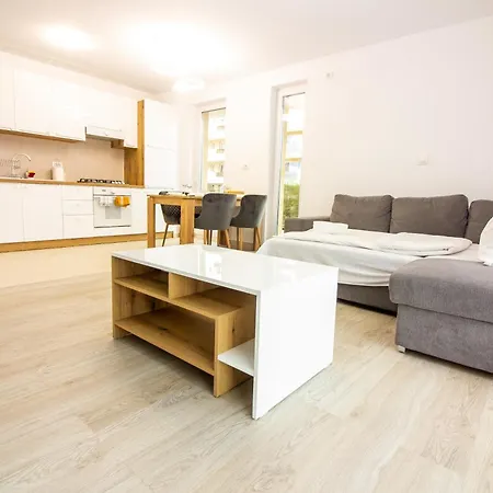 Jad - Urban Plaza - Luxury 3 Rooms & 2 Rooms Apartments Braşov Exterior foto