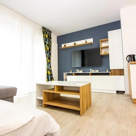 Jad - Urban Plaza - Luxury 3 Rooms & 2 Rooms Apartments Braşov Exterior foto