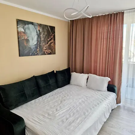 Jad Luxury 3 Rooms & 2 Rooms Apartments Urban Plaza Brasov Exterior photo