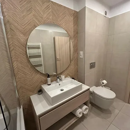 Jad - Urban Plaza - Luxury 3 Rooms & 2 Rooms Apartments Braşov Exterior foto