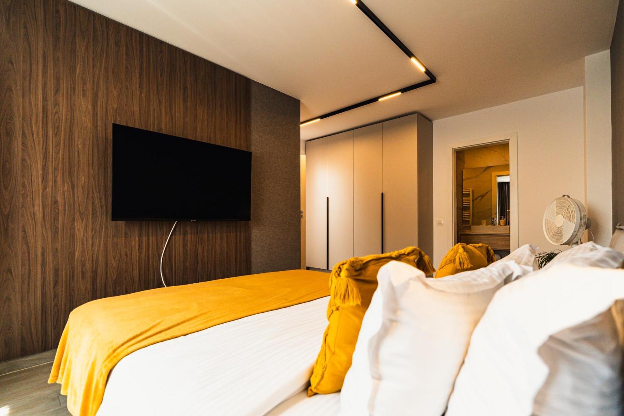 Appartement Jad - Urban Plaza - Luxury 3 Rooms & 2 Rooms Apartments