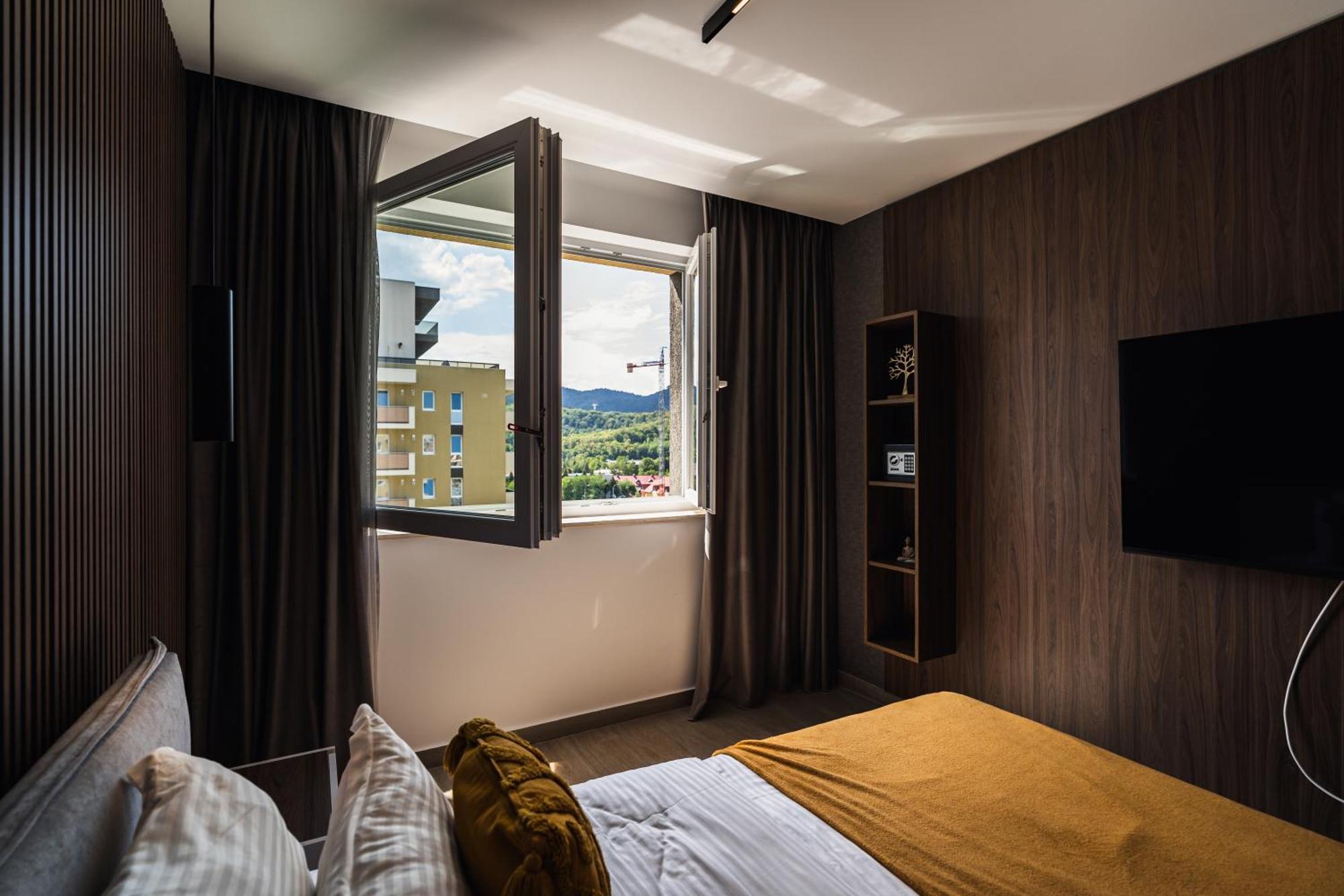Appartement Jad - Urban Plaza - Luxury 3 Rooms & 2 Rooms Apartments