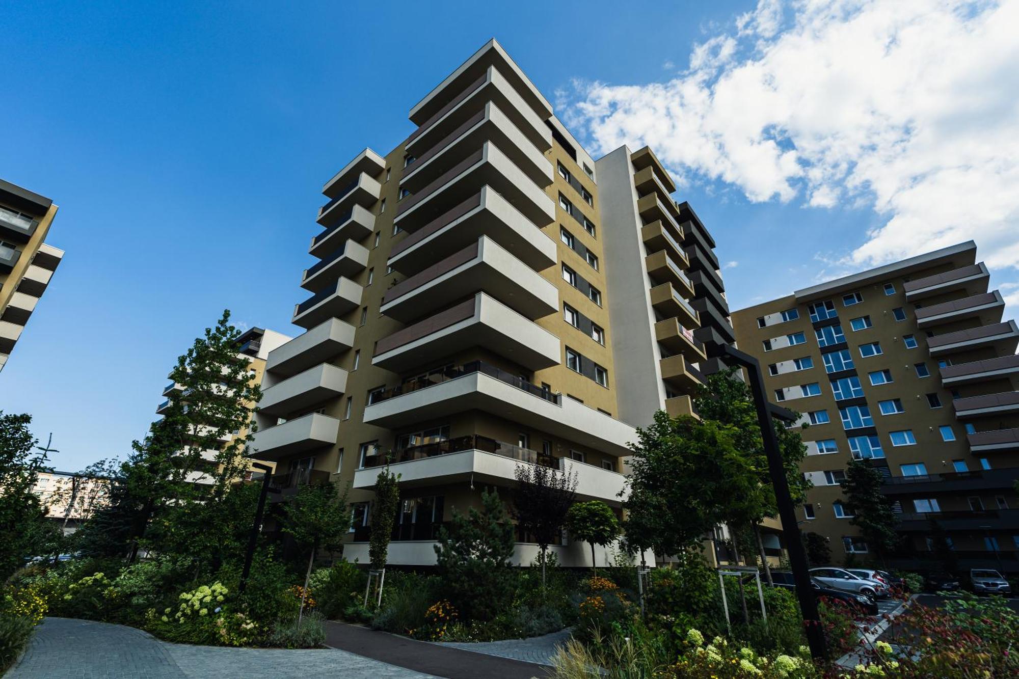 Appartement Jad - Urban Plaza - Luxury 3 Rooms & 2 Rooms Apartments *